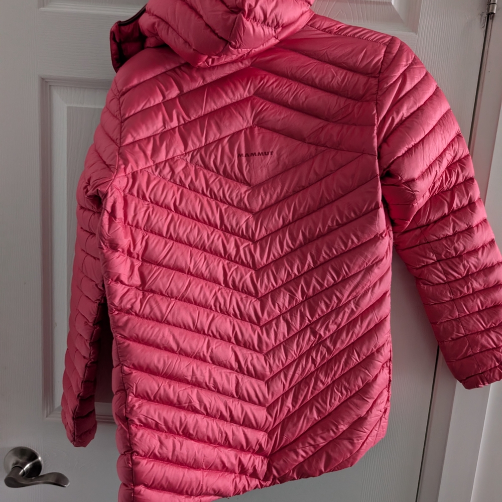 Mammut Vibrant Pink Quilted Jacket - Picture 4 of 5